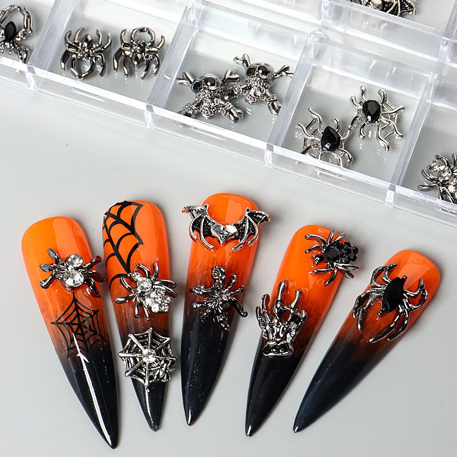 Halloween Spider Plated Red Rhinestone Metal Heart Bat Ghost Hand Claw Skull Alloy 3D Nail Art Decoration Mixed DIY Nail Supplie