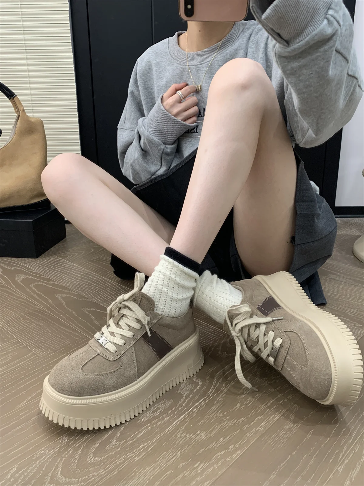 Thick-soled Women's Vulcanize Shoes Design Korean Round Toe Lace Up Sport Casual Women's Sneaker For Holiday Comfortable Working