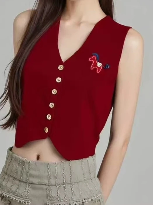 Women's V-Neck Button-Up Knitted Vest Sleeveless Slim Fit Casual Style Red Color Spring Summer Fashion Trend Body Shaping Top