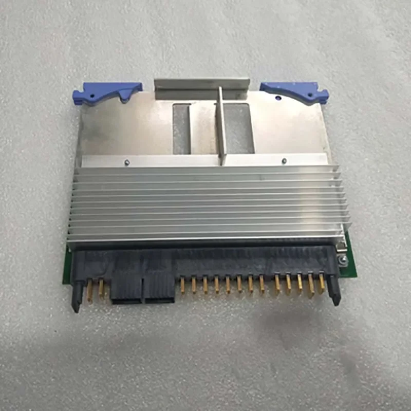 

74Y9189 00FX413 00J0254 P740 P720 Модуль регулятора напряжения среднечастотного сервера VRM