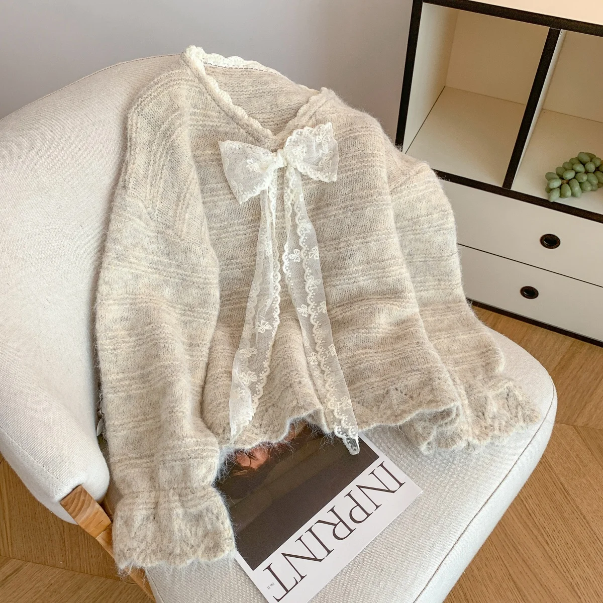 Damen V-Ausschnitt Langarm Casual Pullover mit Spitze Schleife Y2K Französisch Elegant High Street Ästhetische Mode Retro Herbst Winter Top