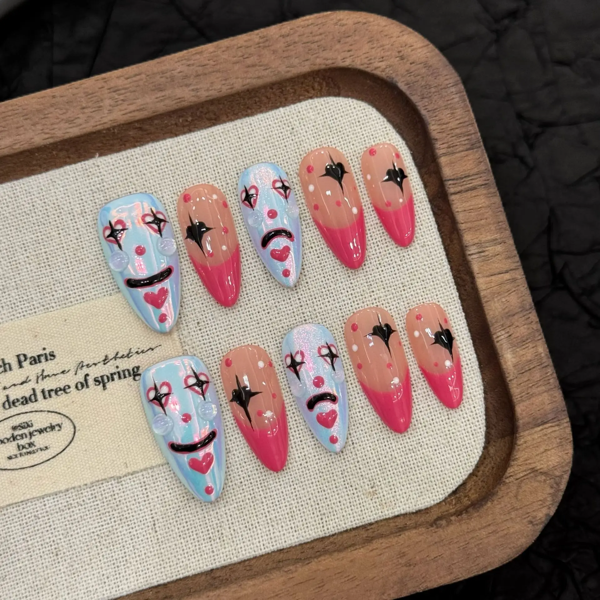 

10pcs Funny Clown Handmade Press On Nails Sweet Cool Hand-painted Heart Graffti False Nails Pink French Style Almond Fake Nail