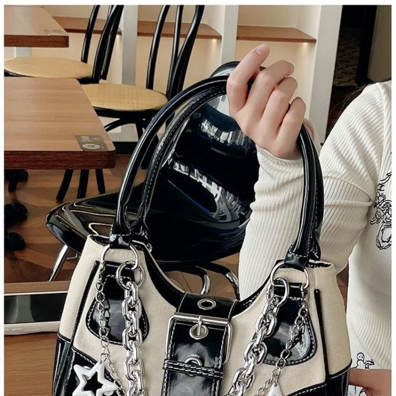 Bolso de hombro Vintage con botón de cadena para mujer, bolsos de moda, bolsos de chica picante, bolso de axilas estético Y2k coreano que combina con todo