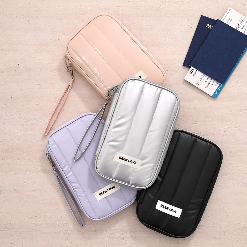 New Anti-Skimming Passport Holder with Large Capacity Compartments Portable Travel Organiser for Documents and Bank Cards