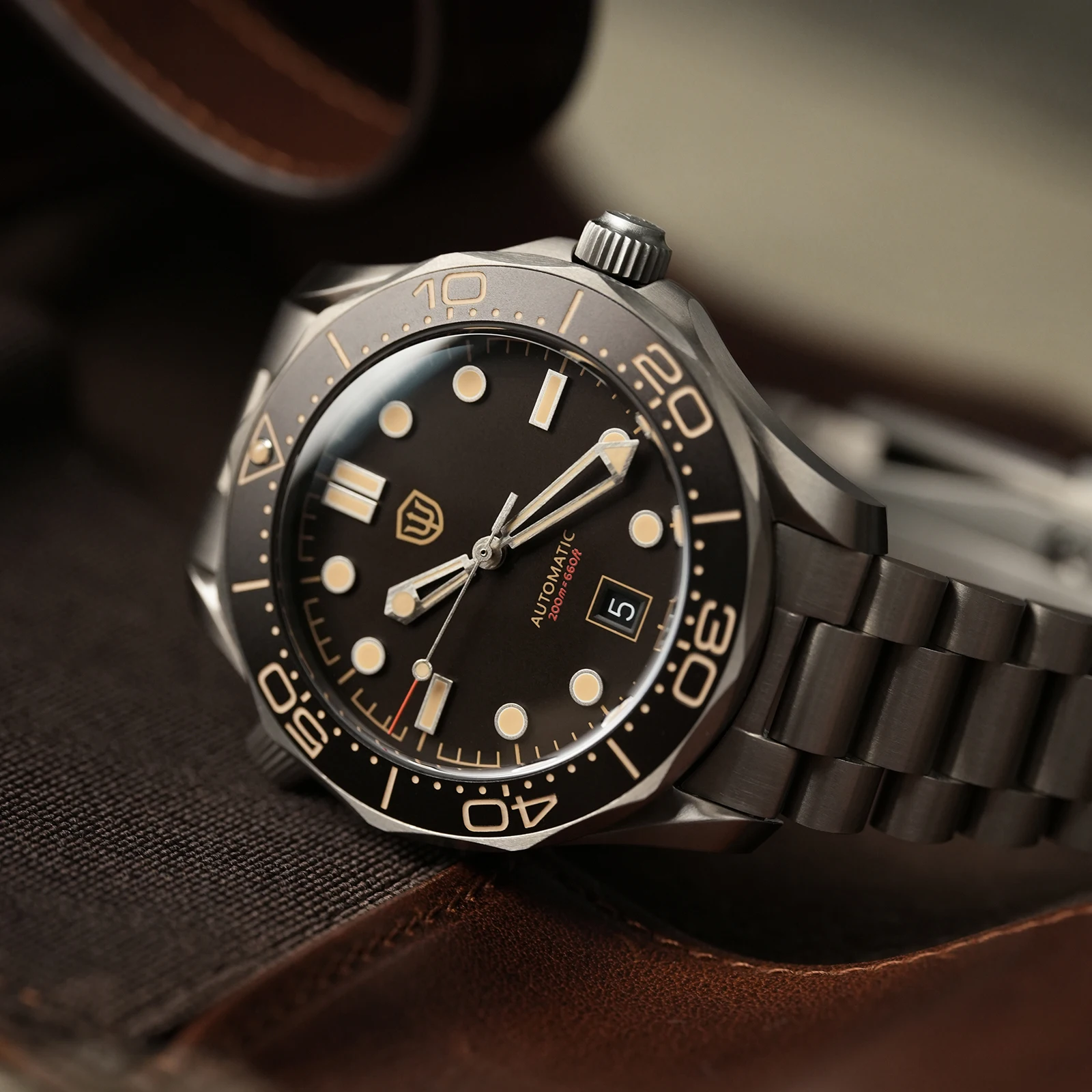 Watchdives WD007 V4 42Mm 티타늄 시 - Luxury Watch Grade 리뷰 및 가격