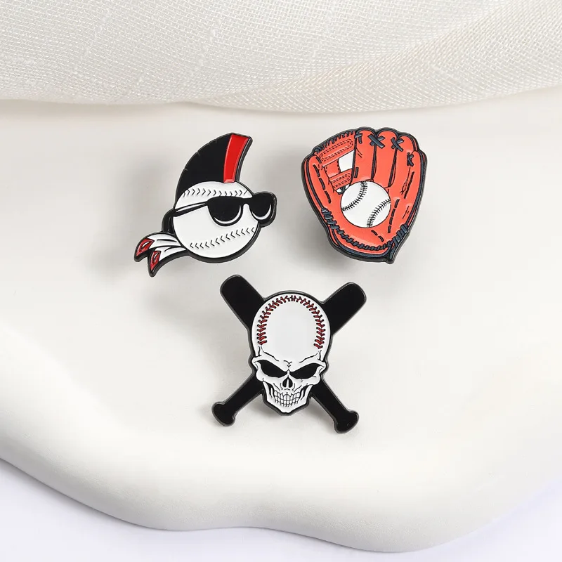 Baseball Brooches Cartoon Gloves Skull Metal Badges Small Gift Wholesale Cap Pin Backpack Accessories Bag Pins for Caps Brooch