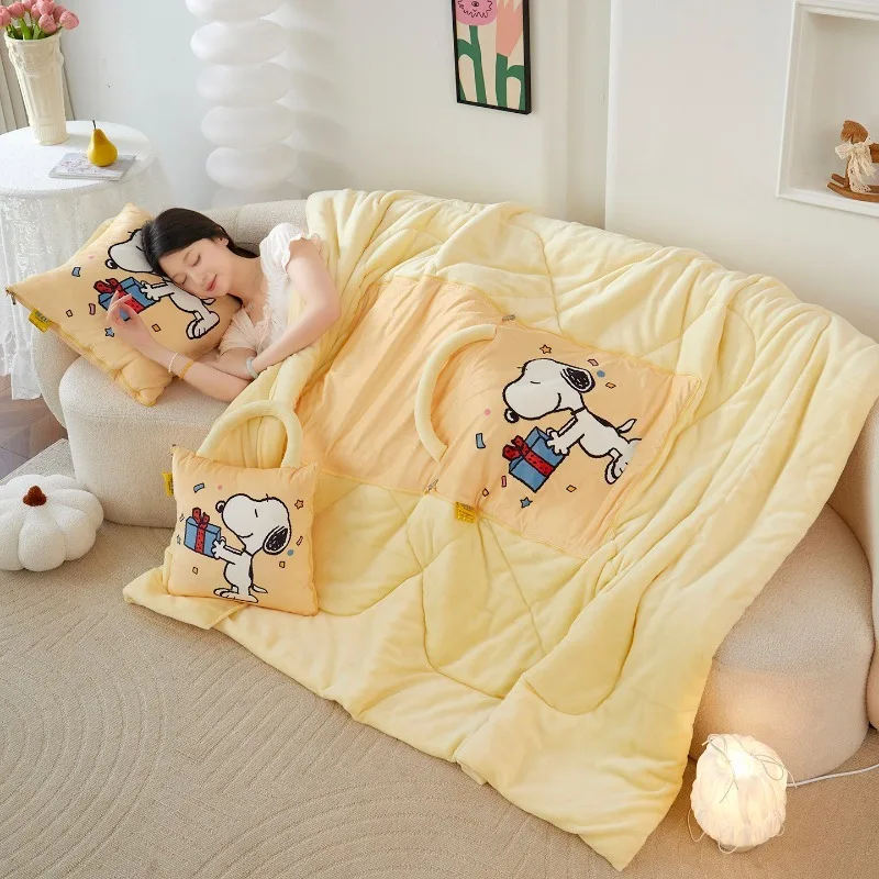 YOUMAI Snoopy Milk Velvet Pillow Kawaii Girls Japanese Cartoon Creative Afternoon Nap Blanket 2-in-1 Christmas Exquisite Gift