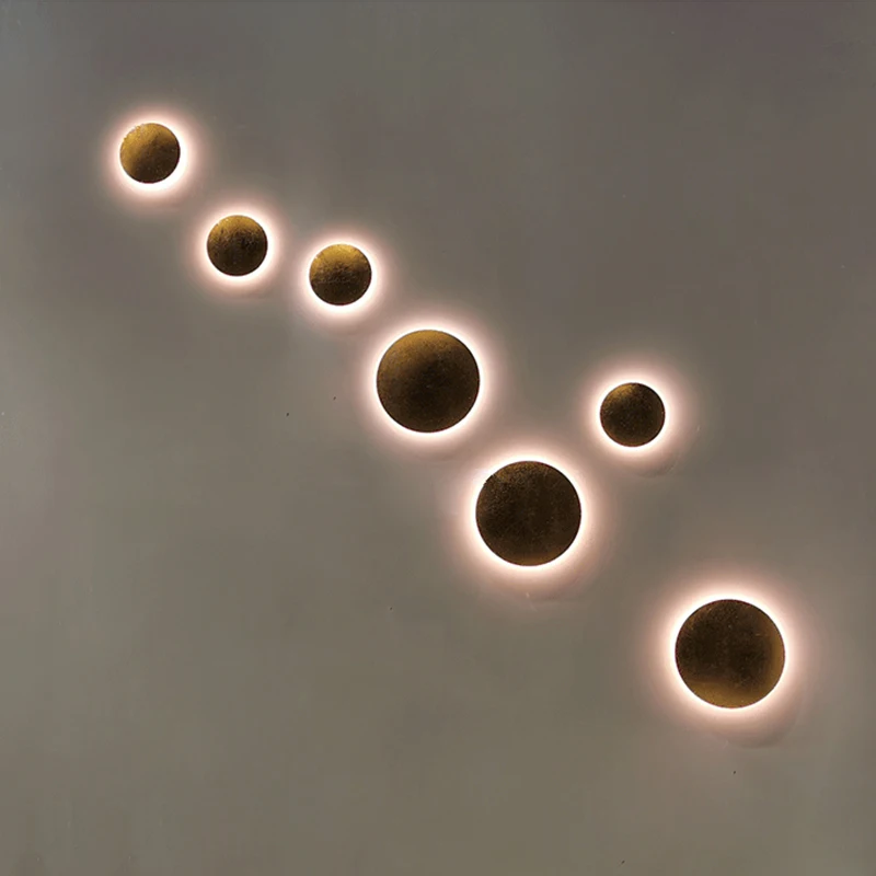 โคมไฟติดผนัง Vintage Gold Led โคมไฟเรียบง่ายสําหรับตกแต่งบ้านห้องนอนห้องน้ํากระจกไฟ Nordic ในร่ม E14 รอบโคมไฟติดผนัง