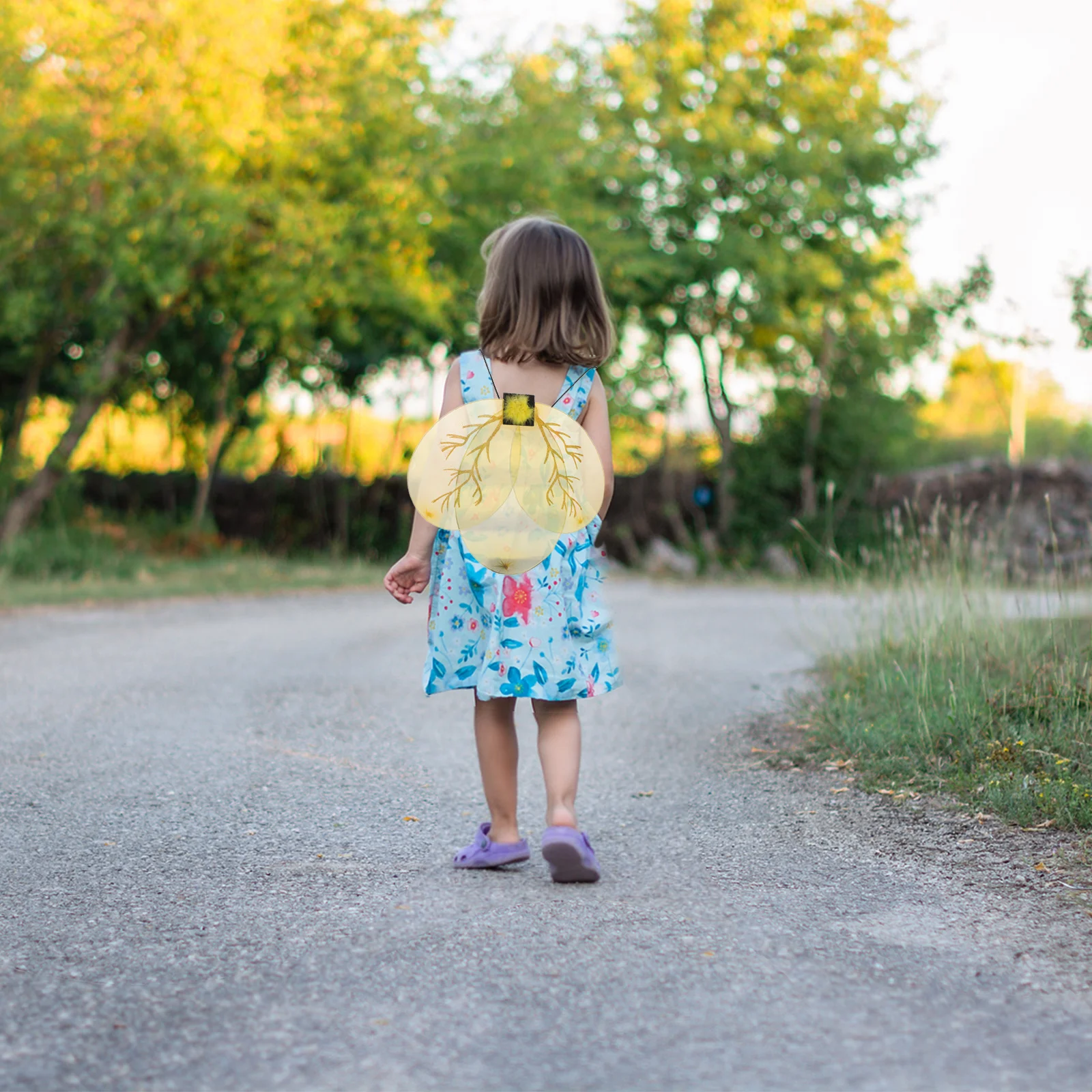 

Bee Wing Costume Accessories Fashionable Insect Themed Party Wear Halloween Cosplay Outfit Decorative Wings for Adults and