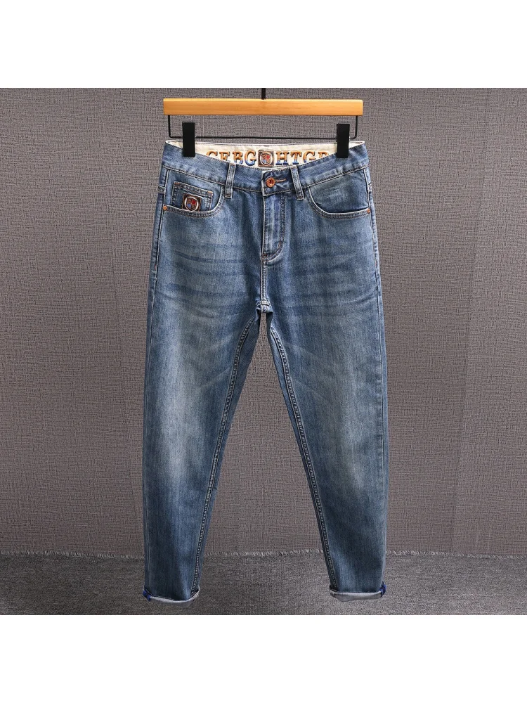 الراقية الصيف رقيقة الجينز Men20252023 الاتجاه المطرزة مستقيم عارضة السراويل الطويلة الفاخرة