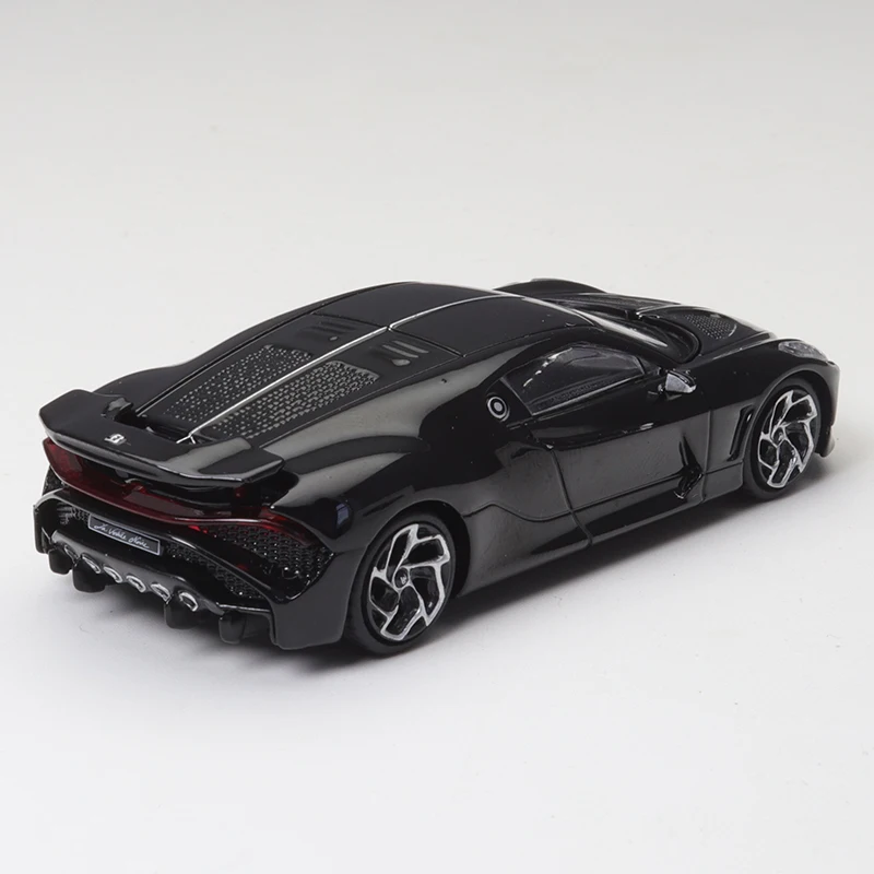 JKM1/64 Bugatti La Voitrue 2019  Alloy Die-casting Car Model Furnishings Brinquedos Kids Xmas Gift Toys for Boys