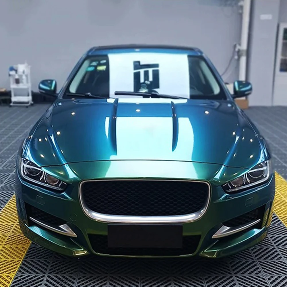 

Brilliant Green Auto Wrapping Vinyl Film Car Sticker Color Change Film Bubble Free Decals Car Interior Exterior Auto Decoration