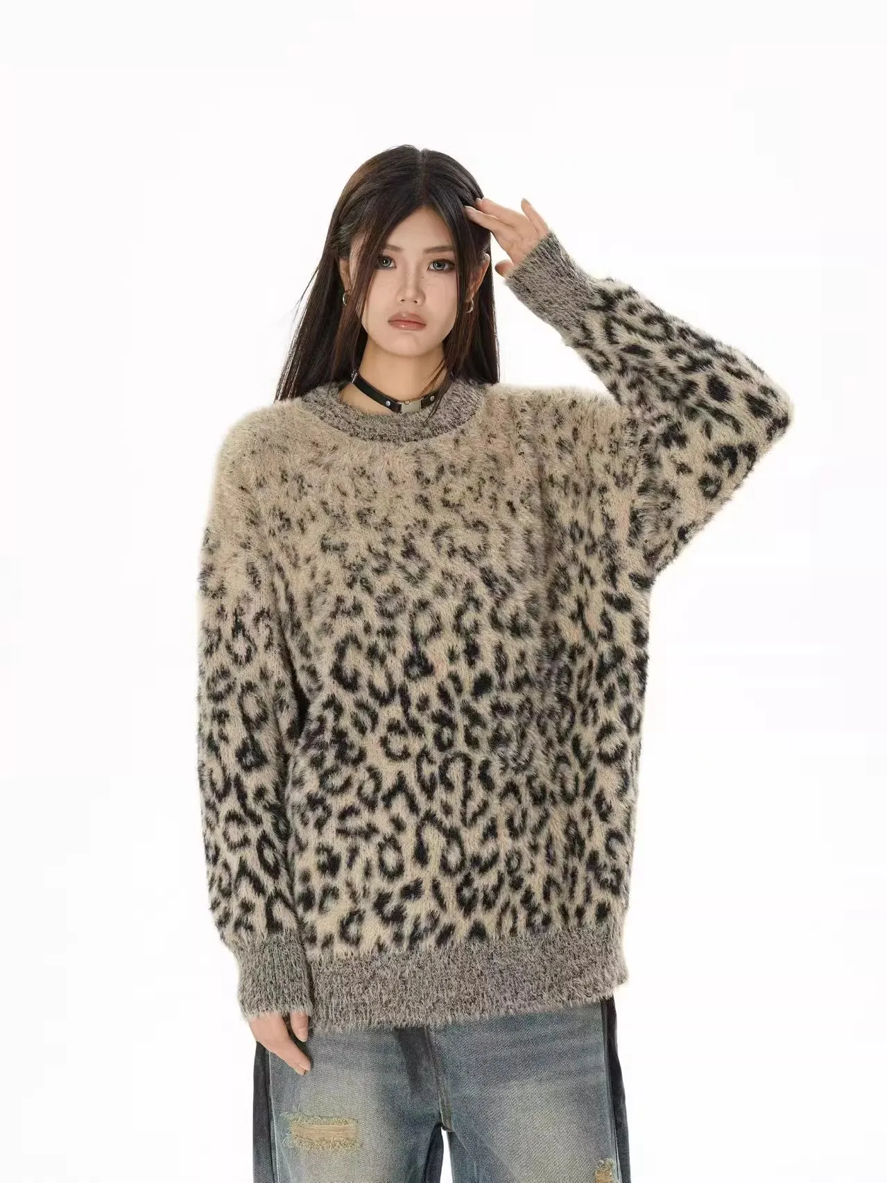 Autumn and Winter New Gradient Sweater Dark Series Long Sleeve Knitted Sweater Hip Hop Round Neck