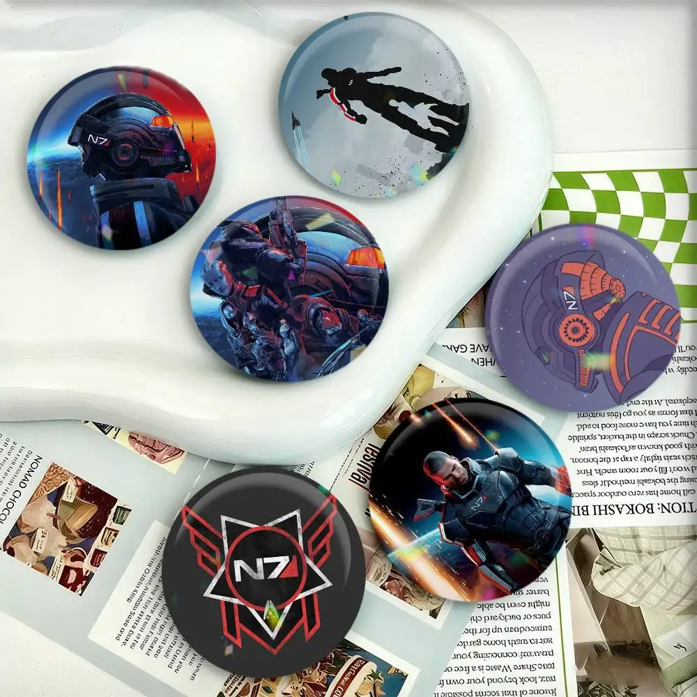 

Game N7 M-Mass Effect Badges 25 32 44 58 75 mm Round Fans Collect Friends Gifts Brooch Souvenir