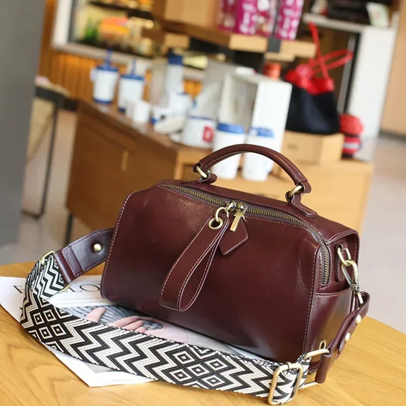 

Genuine Leather Women's Pillow Bag Vintage Handbags 2023 Cowhide Boston Bag Genuine Leather Female Soft Shoulder Messenger Bags