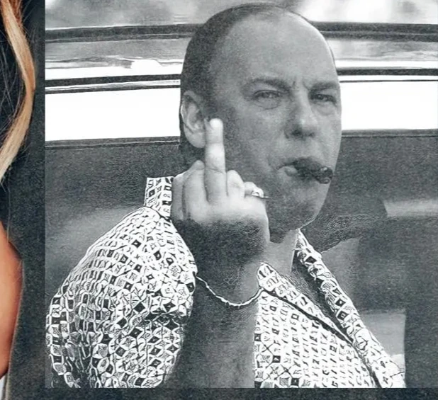 Tony Soprano smoking a cigar shirt, 90s retro graphic T-shirt from "The Sopranos," Mafia member couple's pure cotton streetwear view 2