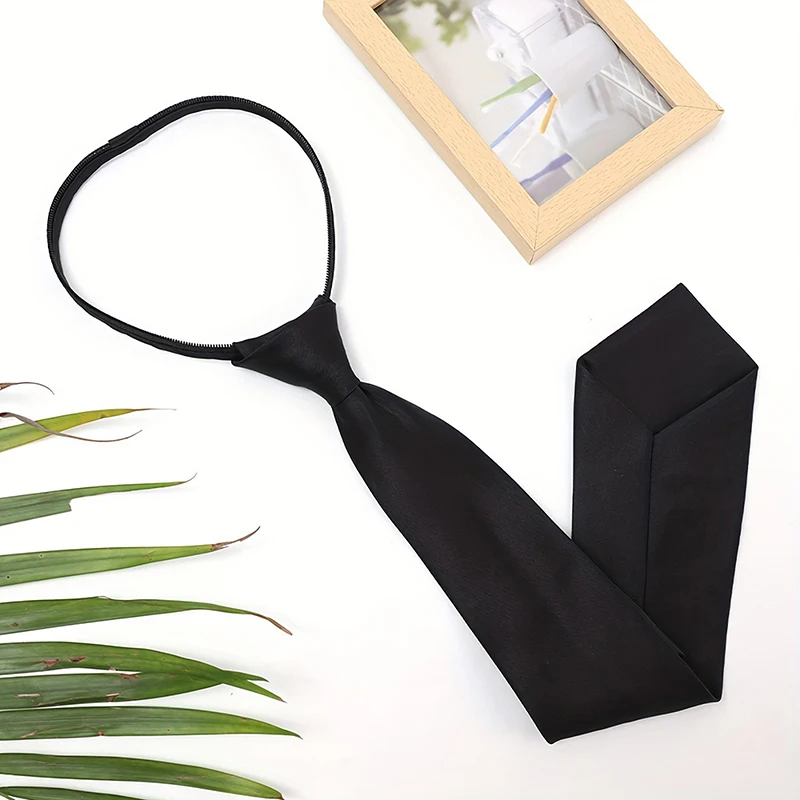 Cravatta sottile nera convertibile unisex con clip; Perfetto per uomini, donne in uniforme o abiti