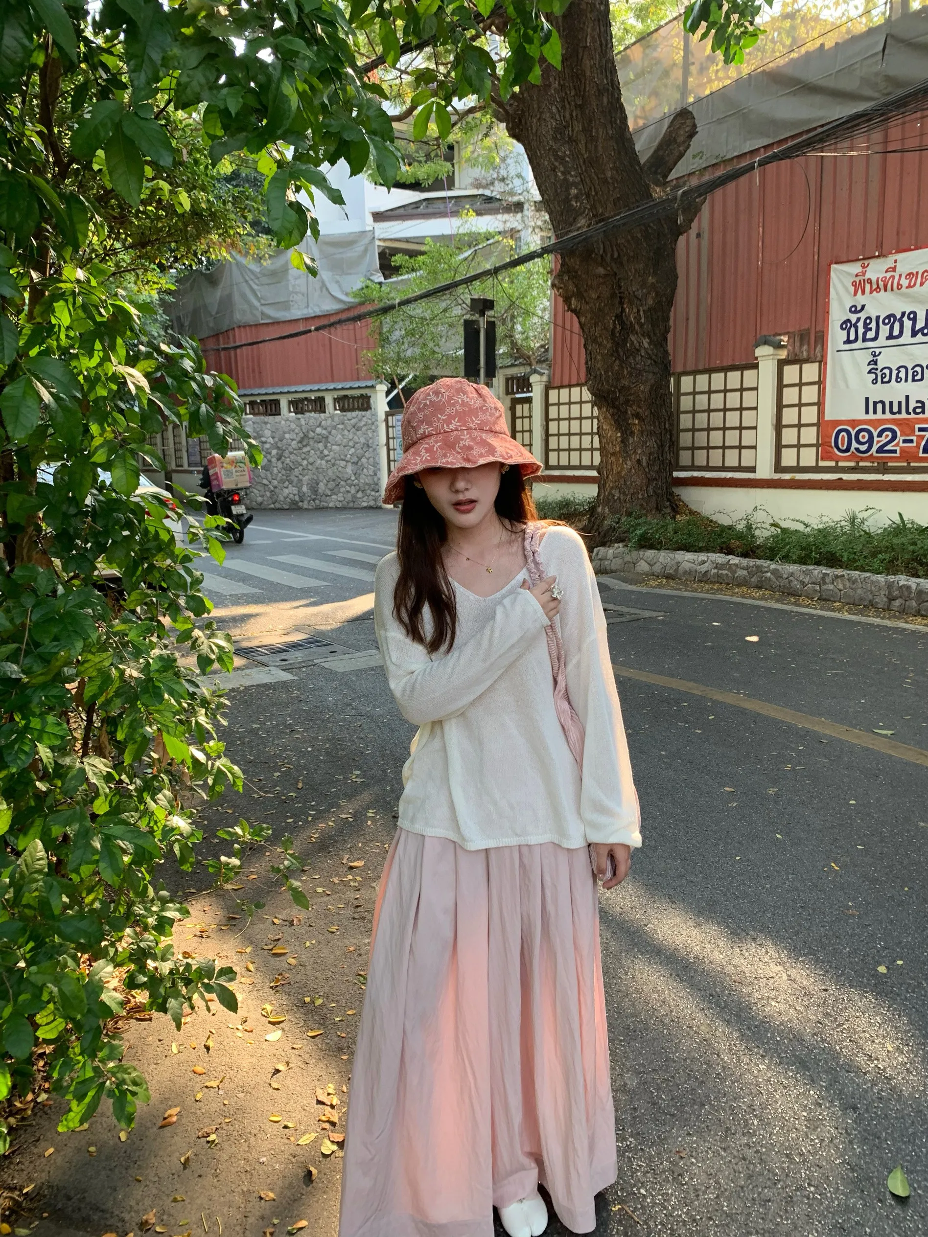 

One Universe Ice-Cold Cover up Loose Fit Thin V-Neck Sunscreen Korean Style Lazy Style T-Shirt Women's Knitted Top