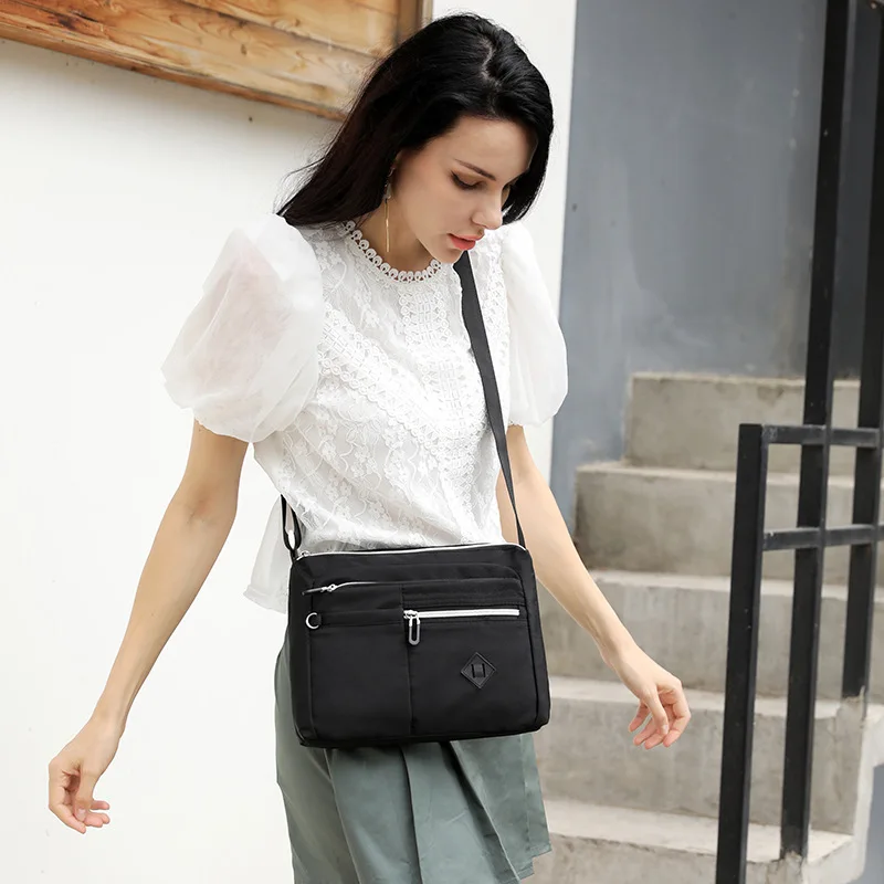 

Stylish and Simple Shoulder Crossbody Bag Women's Large-capacity and Versatile Water-repellent Backpack