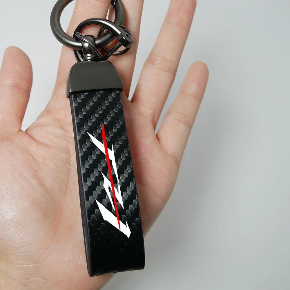 Motorcycle key chain Ring Carbon Fiber Metal Keychain Horseshoe Buckle For Yamaha FZ1 FZ1S FZ1N Fazer GT Motorcycle Keychain