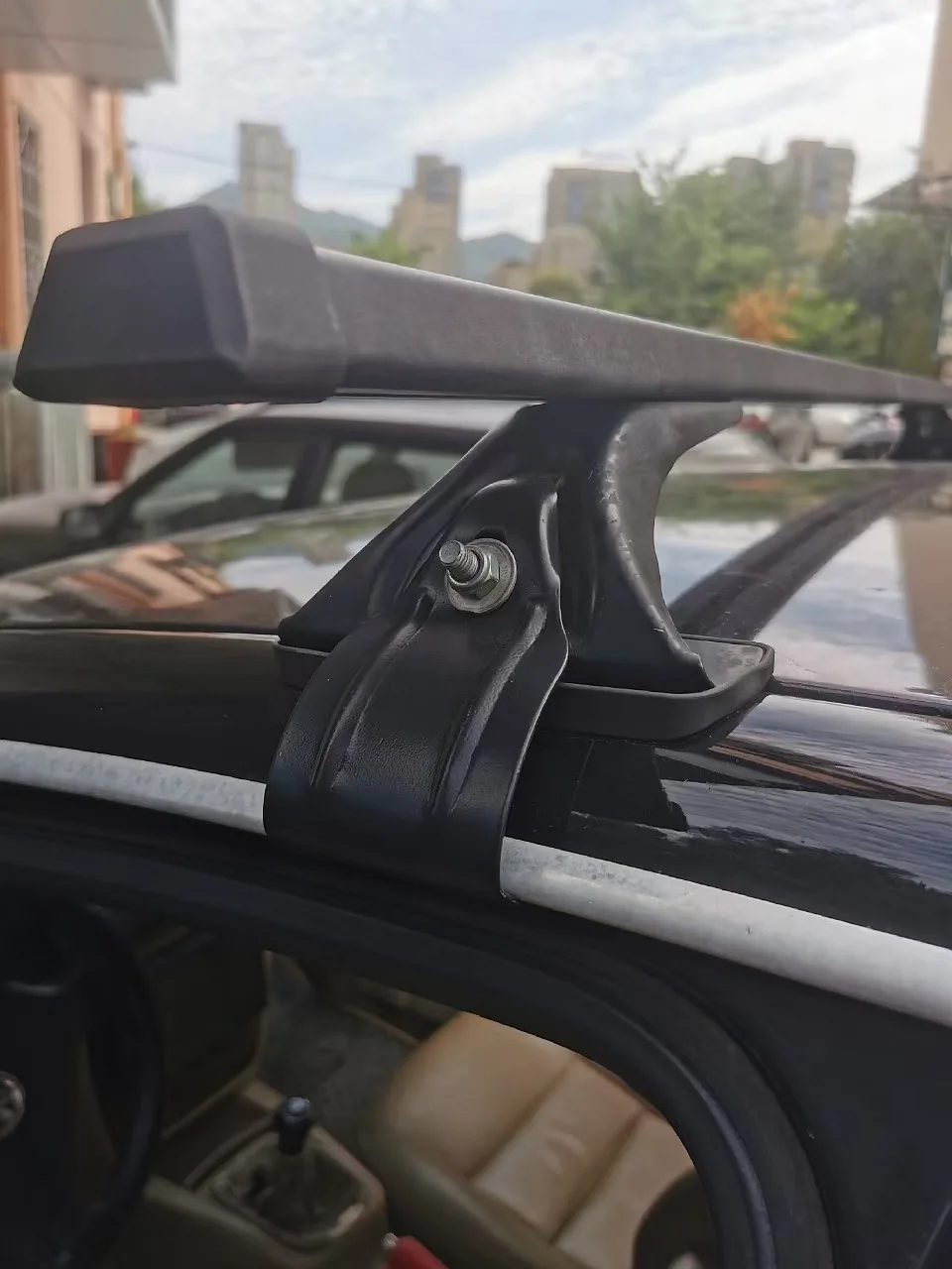 125CM 135CM evrensel araba tavan rafları kiti gerek yok orijinal tavan rayı alüminyum alaşımlı çapraz çubuk bagaj taşıyıcı Sedan sedan için