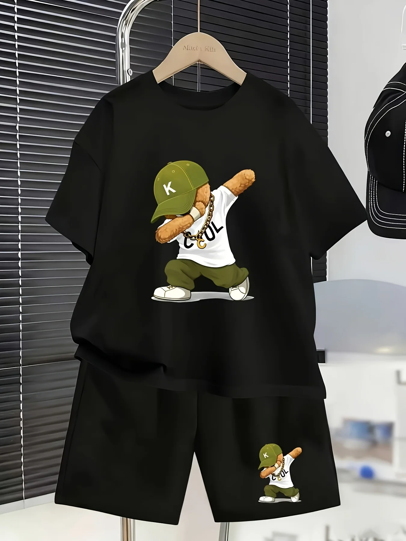 Young Boy Casual Summer Short Sleeve Suit, Fashionable Nifty Design Print Sport Spring Summer Boy Suit Suitable for Outdoor view 2