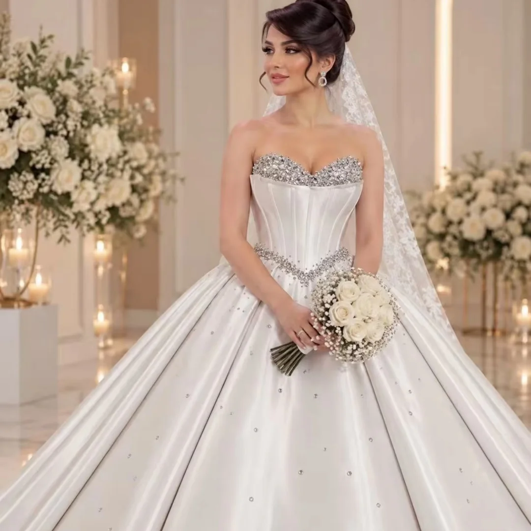 Customized Ball Gown Satin Wedding Dresses Long for Bride Sweetheart Neckline Puffy Beading Pearls Bridal Dresses Gowns