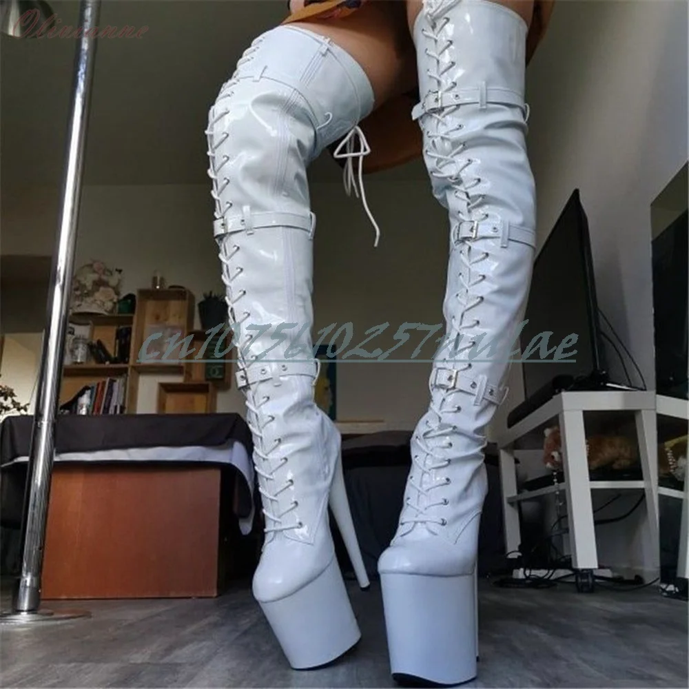 

Блестящие белые лакированные ботфорты на платформе с открытым носком, на шнуровке и молнии, для танцев на пилоне и ночных клубов