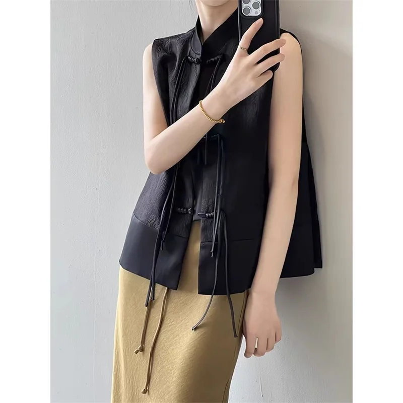 Chinese New Plate Button Vest Jacket 2025 Spring New Jacquard Stand Collar Sleeveless Waistcoat Retro Women Cheongsam Tops