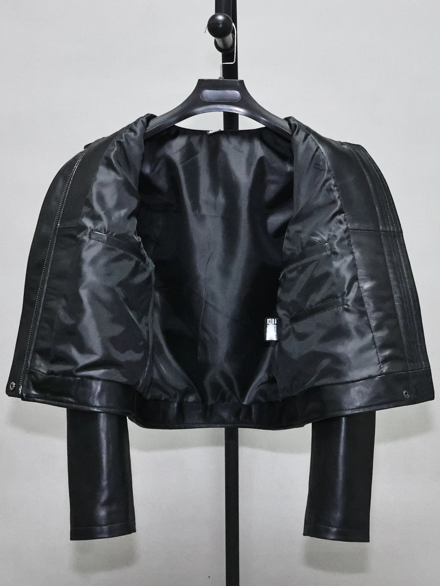 Sheepskin Leather Jacket For Women Short Loose Stand Collar Motorcycle Biker Jacket Outwear Women Autumn Winter