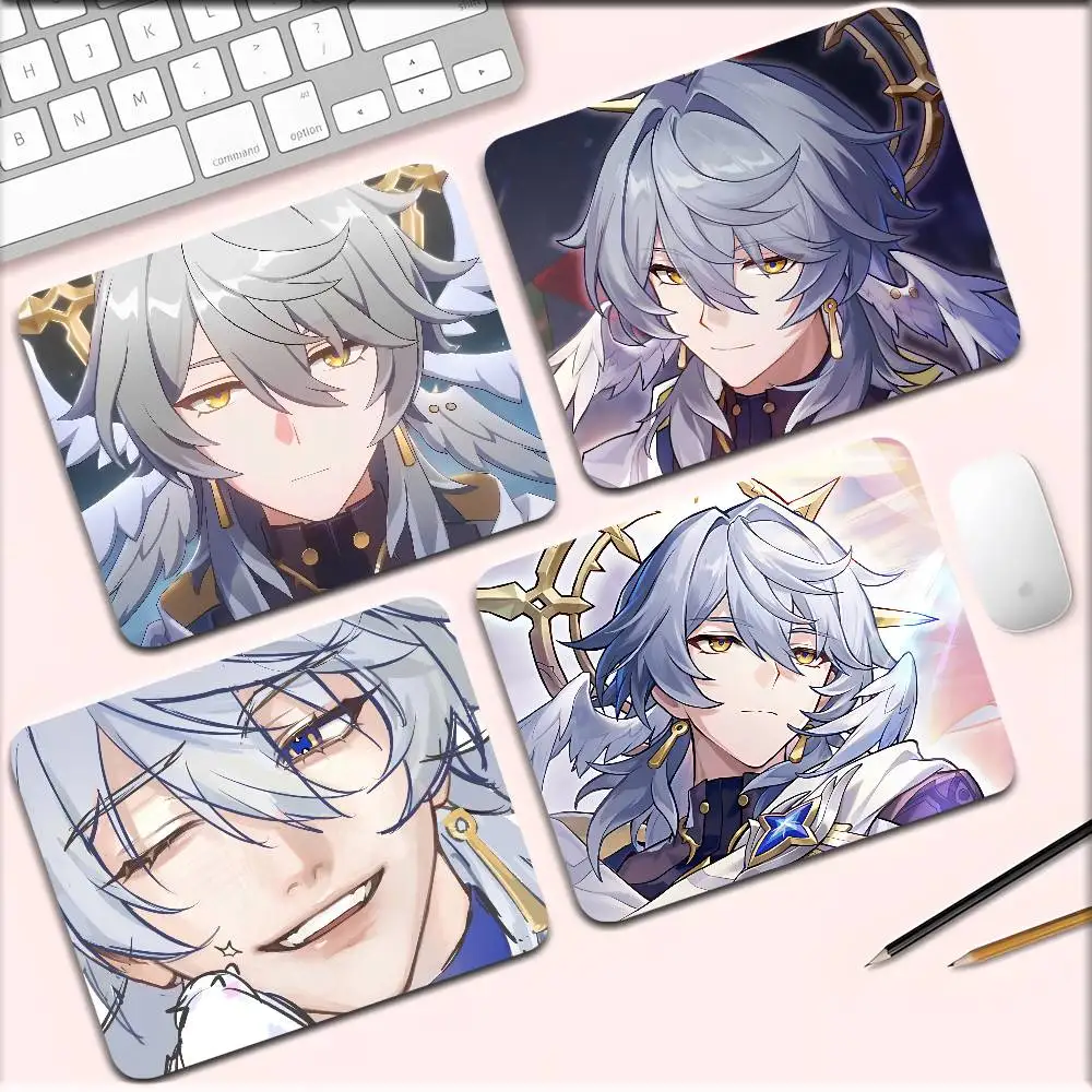 Picture 3: Honkai Star Rail Sunday Mousepad Small LockEdge Mouse Pad For Gamers Computer Desk Pad Rectangular Anti-slip Rubber