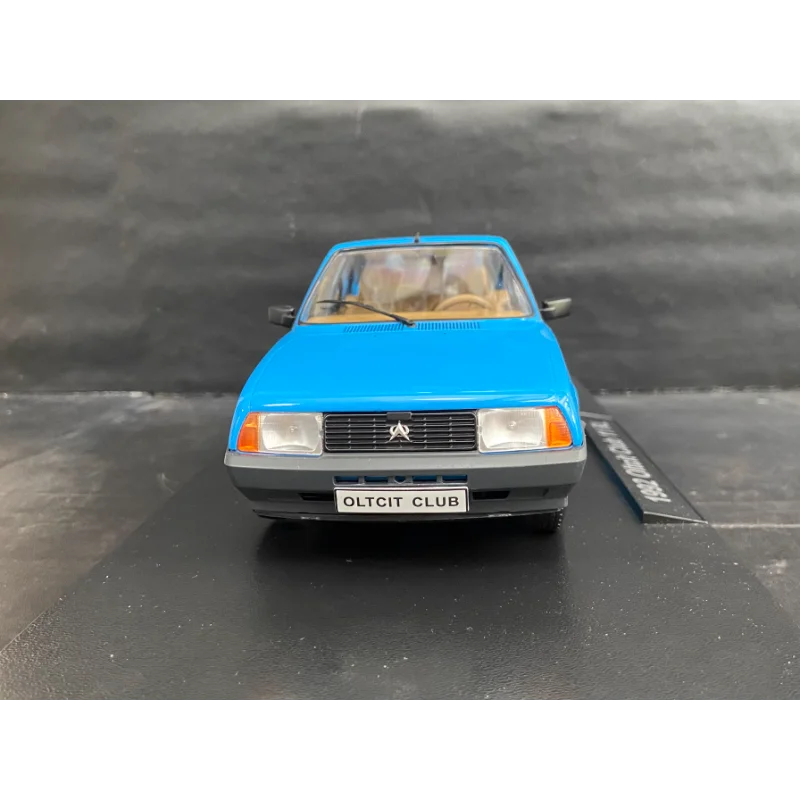 다이캐스트 Triple9 1:18 스케일 시트로엥 Alt 1992 Oltcit Club 11 RL 합금 자동차 모델 Collectible Toy Gift 기념품 디스플레이 장식품