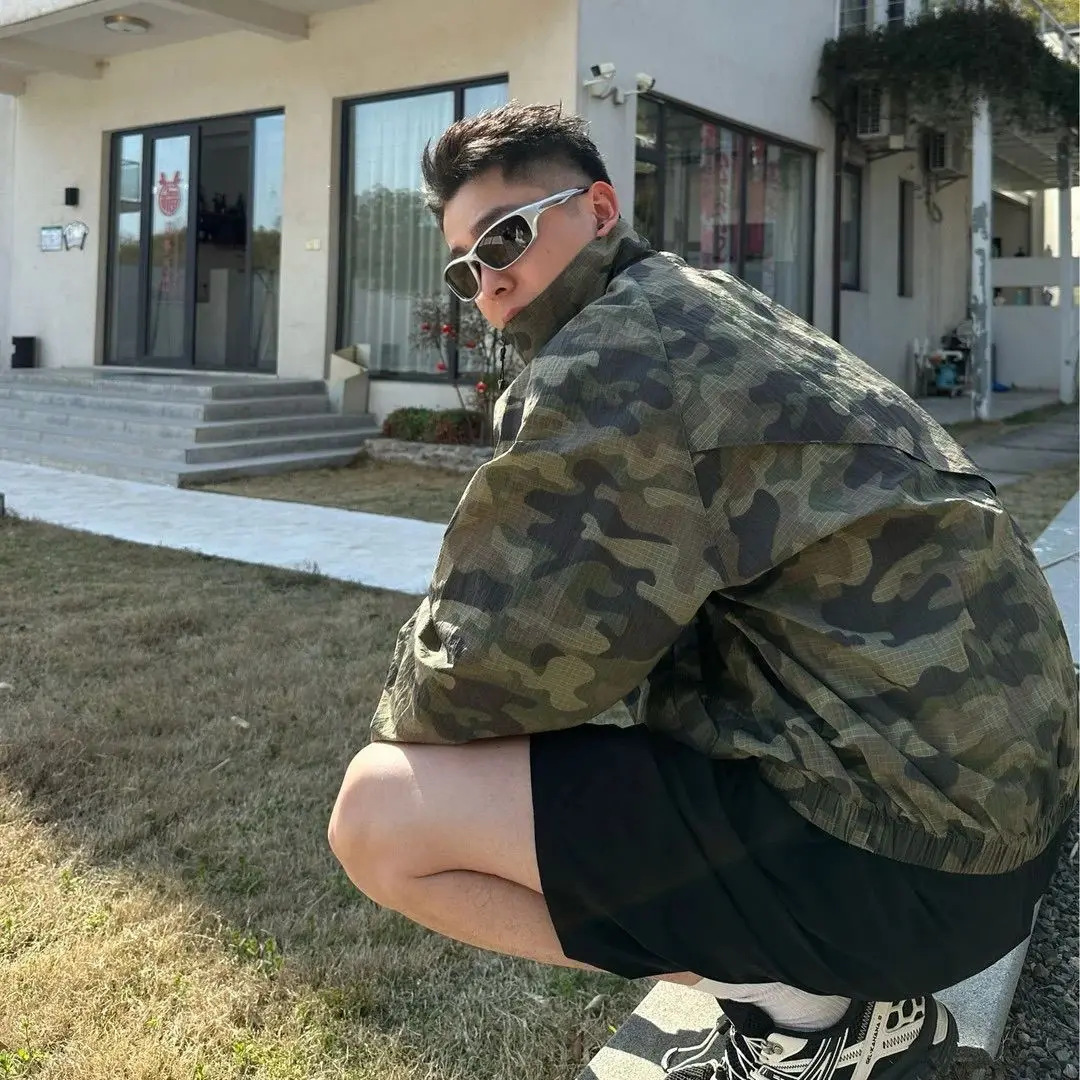 

Мужская летняя легкая дышащая быстросохнущая футболка с защитой от солнца, большие размеры, повседневная, свободного кроя