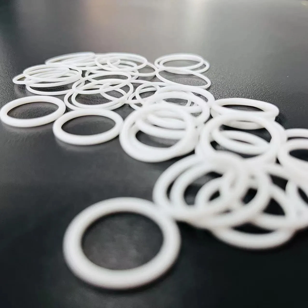 

PTFE Gasket Flat Washer Thickness 0.8mm ID10.8mm-34mm Resistant To High&Low Temperature Corrosion Anti-aging for Flange ID*OD*CS