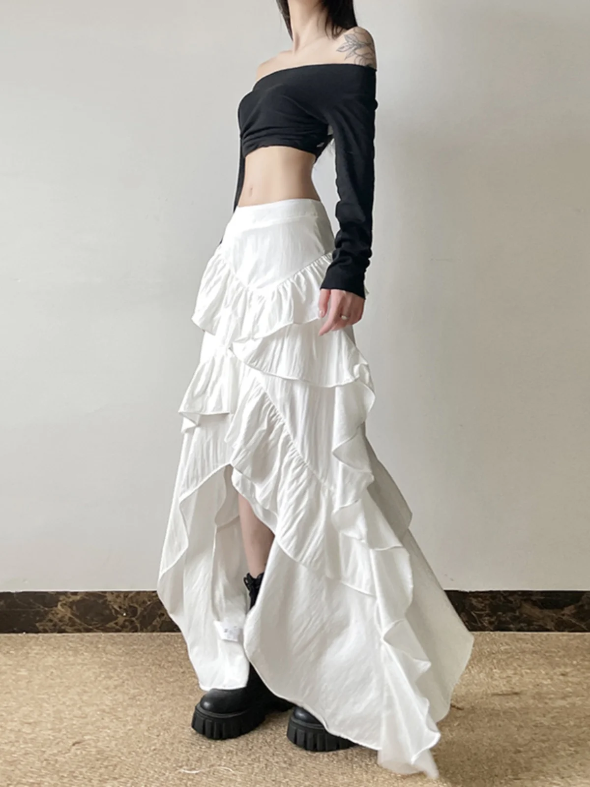 New Japanese Harajuku Cool Girl Fashion White Irregular Skirts Female Temperament Slim Sweet Kawaii Long Skirts