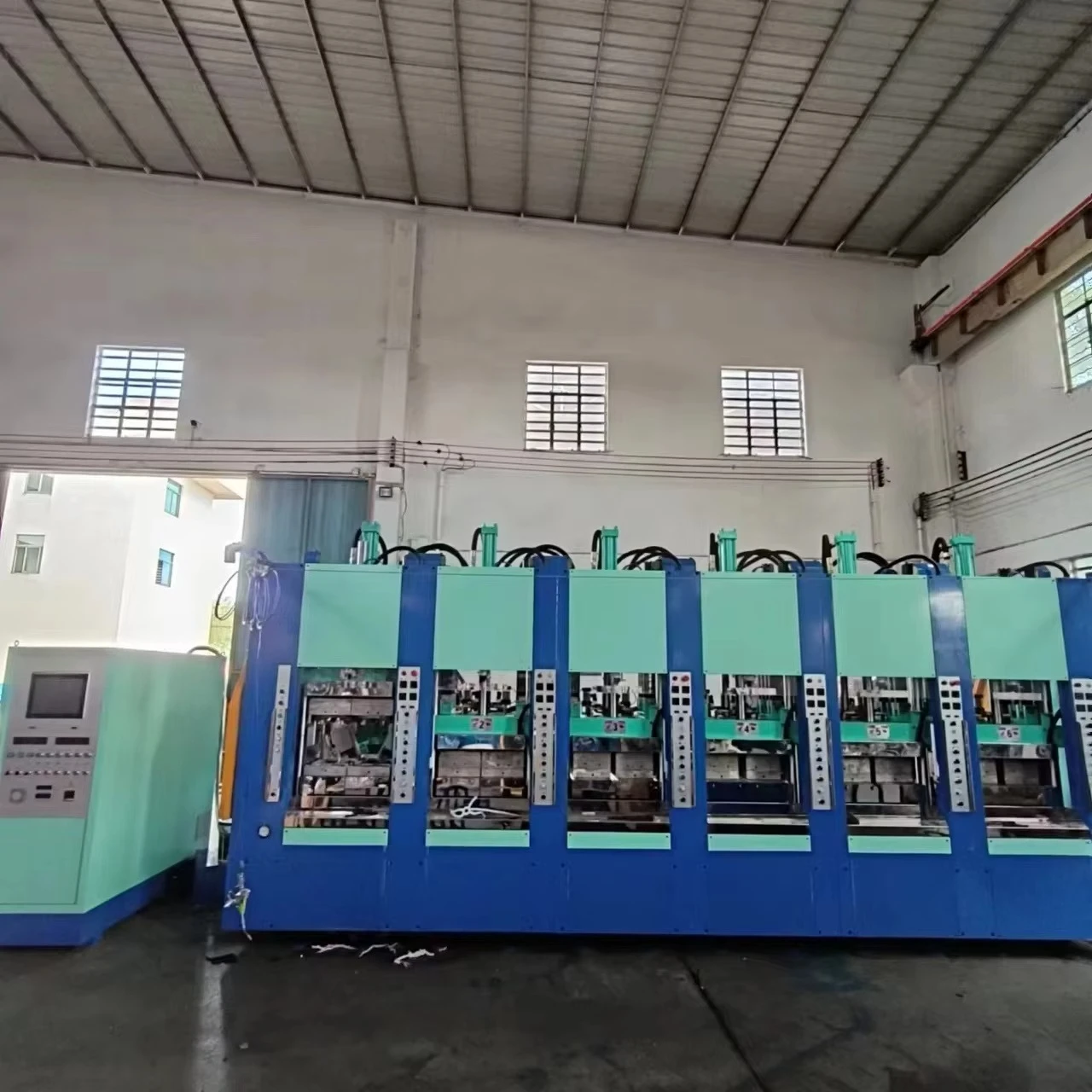 New Automatic Foam EVA Moulding Machine Eva slippers Making Machine Smakl Eva Shoe Sole Making Machine