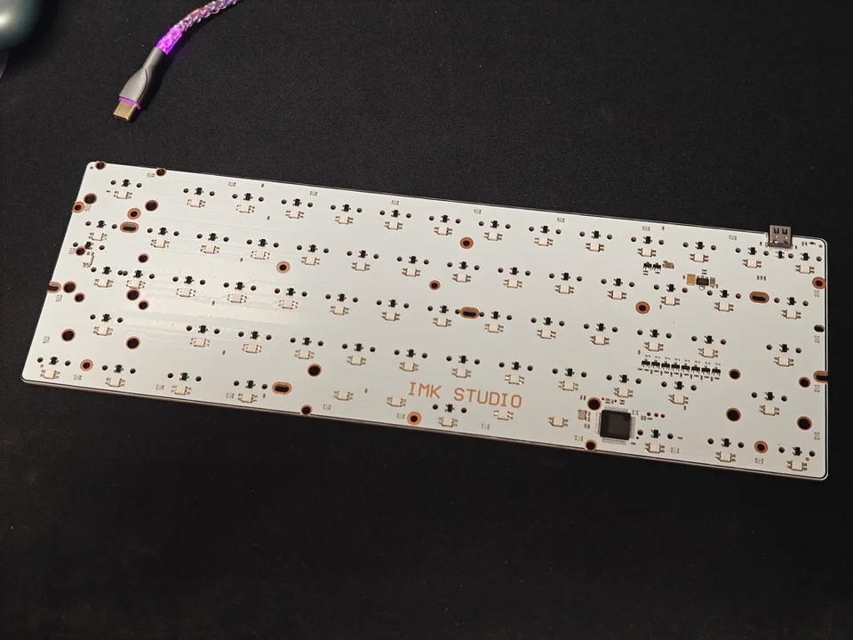Wooting60 Daily Sev2 Keyboard PCB IMKColour61v2 Magnetic Axis PCB Kit High Brightness Light Space 5 Light Bottom Light 25 Pieces