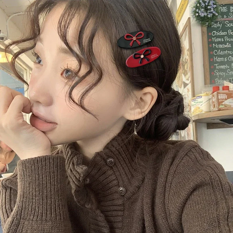 South Korean French blogger\'s same water diamond bow, small oval duckbill clip, bangs clip, side hair clip
