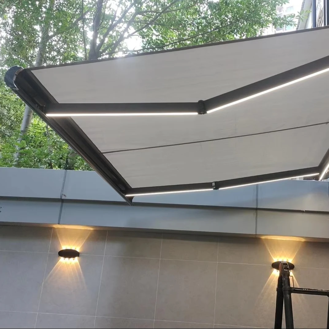 

Lightweight 5m Max Outdoor Garden Awning Full Box Roof Canopy with Windproof Aluminum Alloy Frame Polyester Sail Windows Awnings