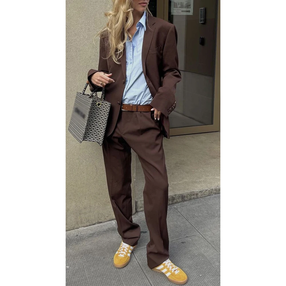 ชุดสูทลำลองผู้หญิงสไตล์วินเทจสองชิ้น (เสื้อเบลเซอร์+กางเกง) ชุดกระดุมแถวเดียว ปกเวิร์คปกแหลม ชุดทำงานสำหรับสุภาพสตรี ชุดลำลองสำหรับใส่ทำงานในออฟฟิศและในชีวิตประจำวัน