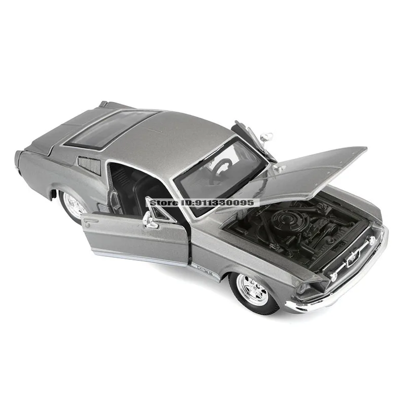 Maisto 1:24 1967 Mustang GT FORD Shelby GT500 alloy car model handicraft decoration collection toy tool gift Die casting