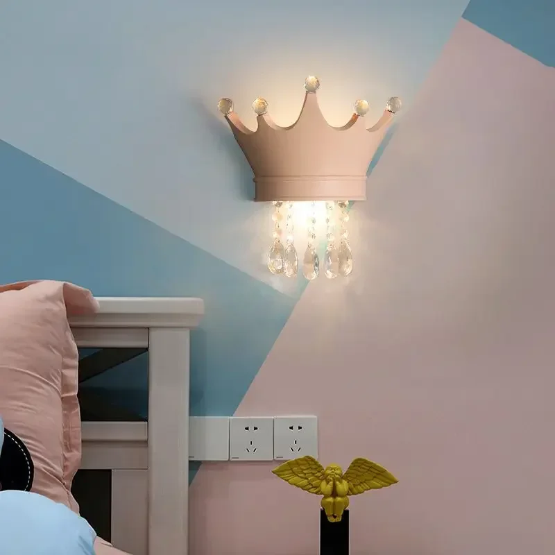 

Girl Bedside Lamps Crystal Pendant Crown Wall Lamp Modern Luxury Children's Bedroom Princess Room Decor Night Lights Wall Light