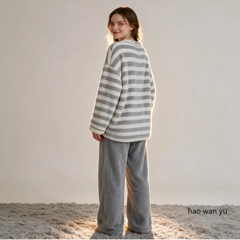 Plus Size Thickened Warm Fall and Winter Long-Sleeved Soft Ladies Pajamas Women's Coral Velvet Striped Casual Sleepwear Homewear 4