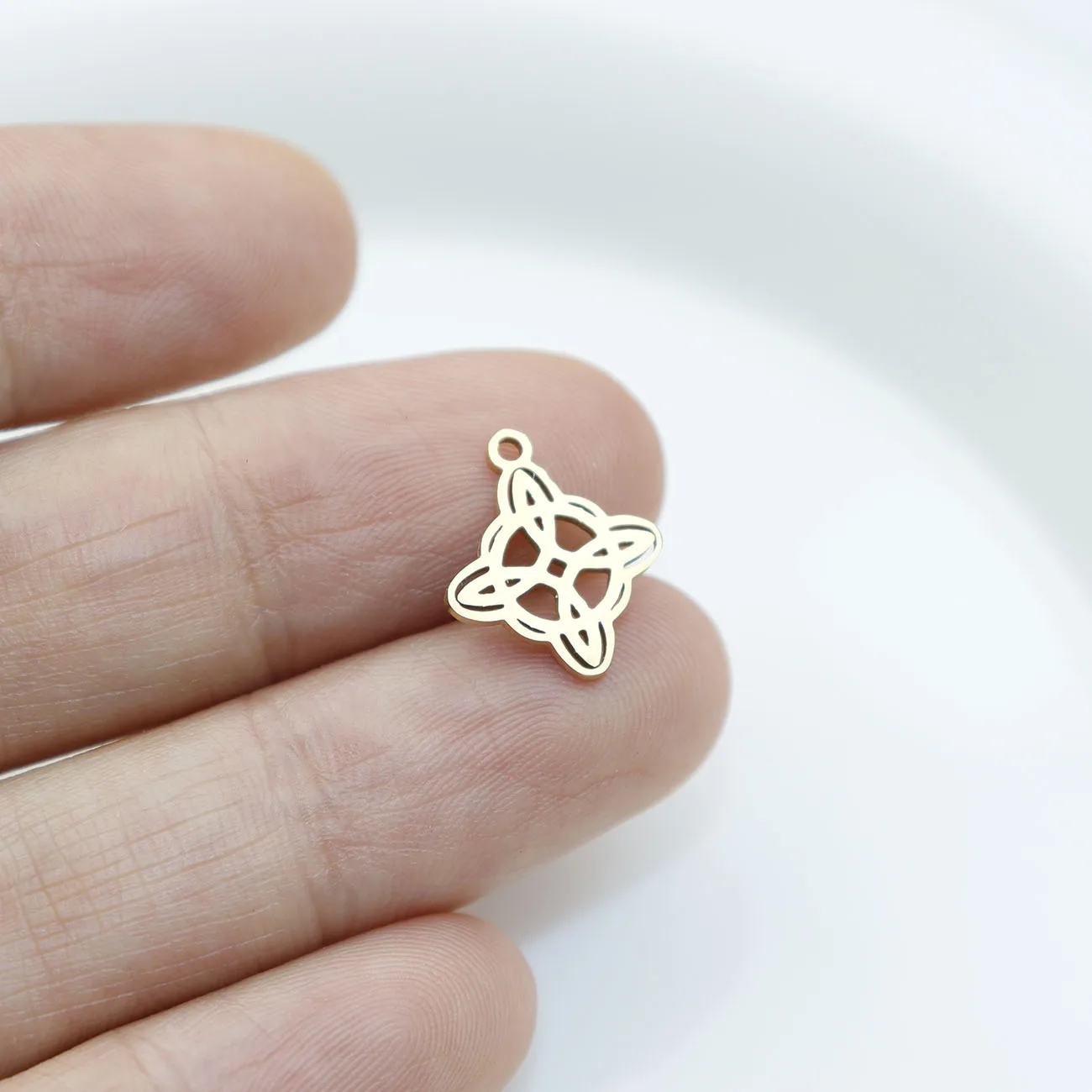 10pcs Stainless Steel Shiny Mirro Polished Flower Fashion Accessory Necklace Charms PVD Plate DIY Jewelry Accessory image 5