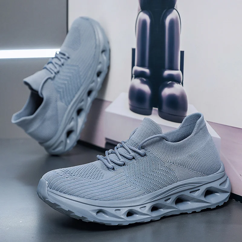 New Arrival Summer Running Shoes Man Woman Breathable Socks Shoes Trainers Men Black Platform Sport Sneaker Men Running Hombre