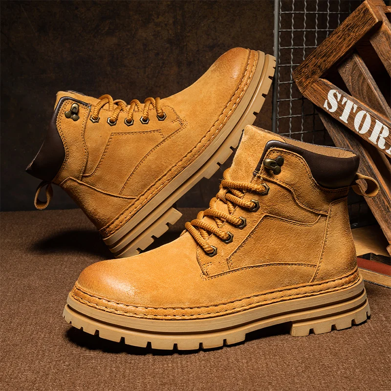 

Couple Leather Big Yellow Boots: 2025 New Autumn and Winter Men's Shoes, British Style Short Boots, Thickened Sole High-Top Boot