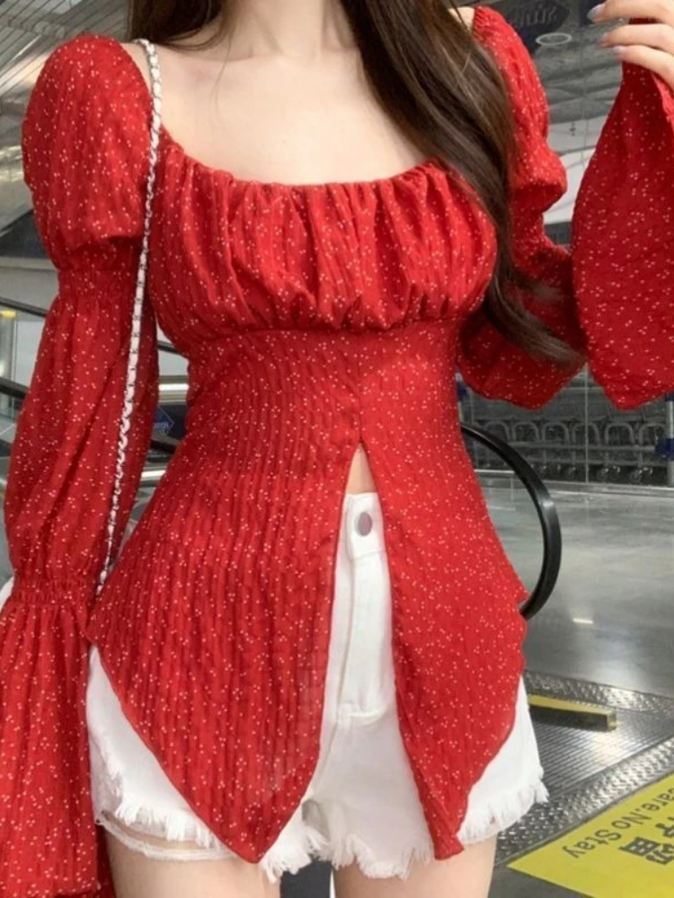 Chicพิมพ์เสื้อวินเทจเสื้อผ้าผู้หญิงFlareแขนเกาหลีแยกเสื้อ 2025 Camisas De Mujer Slashคอเสื้อแฟชั่น