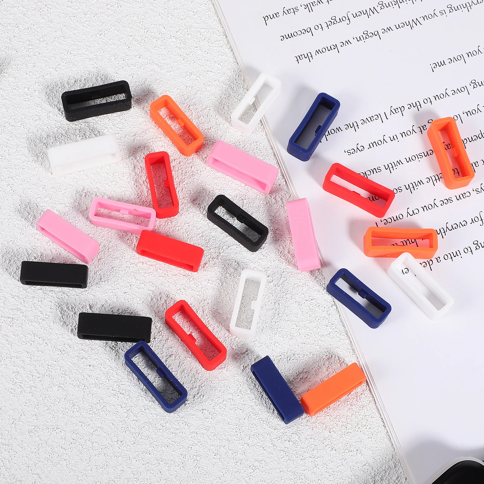 

24 Pcs Watch Strap Fixing Rings 18mm 20mm Red White Black Blue Pink Silicone Holder Loops Keeper Fastener Smart