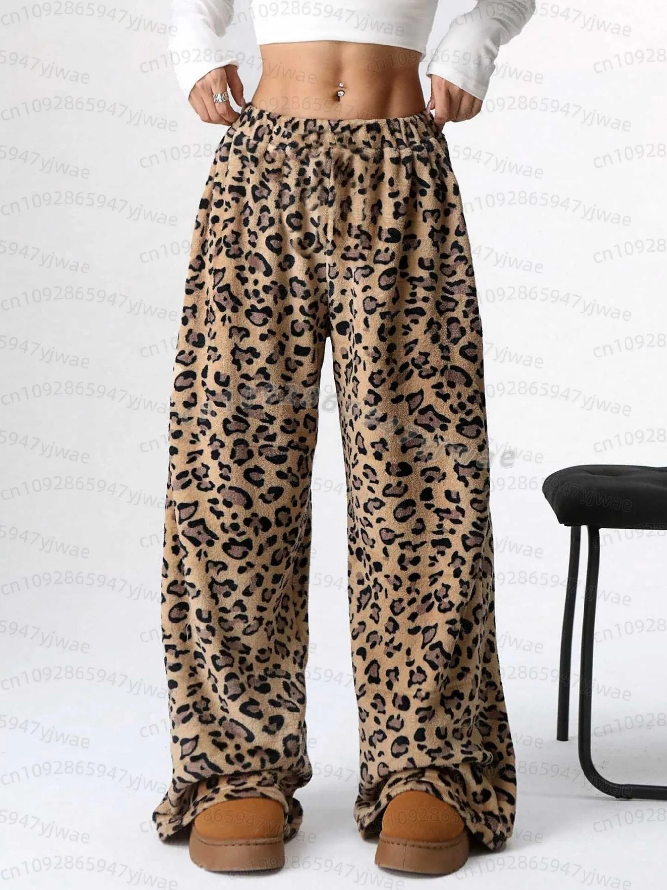 2026 Winter Damen Plüsch-Pyjamahose mit Bären- und Leopardenmuster, weiche Hose, niedliche Freizeithose für Zuhause, Anime-Cartoon-Pyjamahose