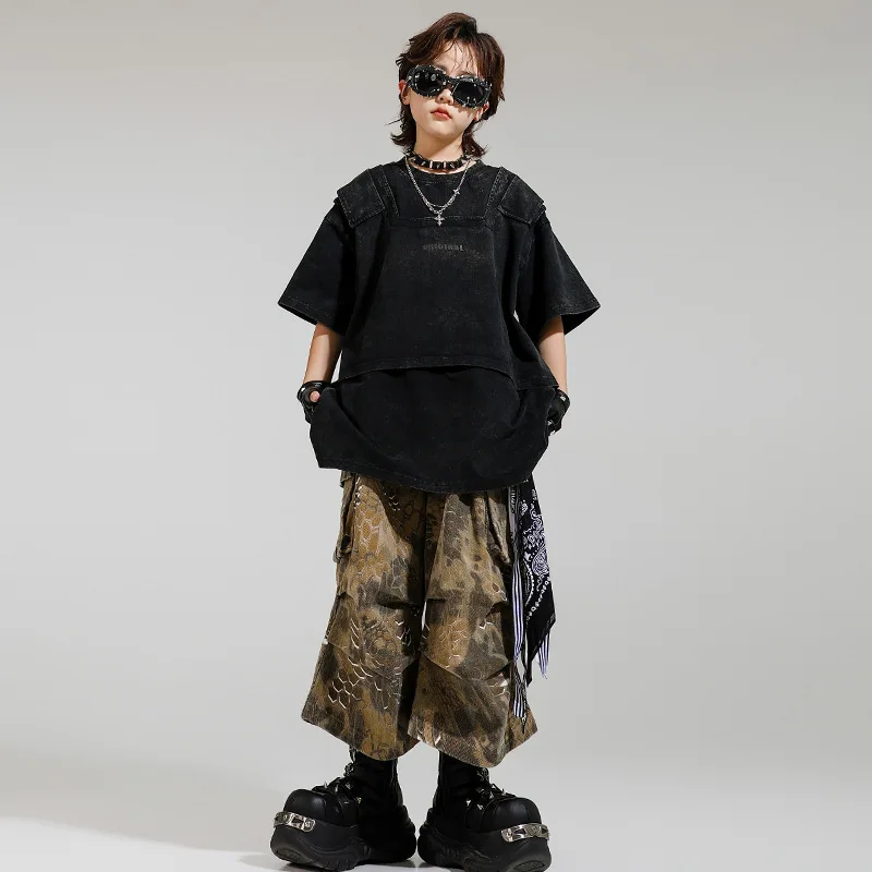 

Kid Kpop Hip Hop Clothing Black Fake 2 Piece T Shirt Snake Print Cargo Shorts Middle Pants for Girl Boy Dance Costumes Clothes